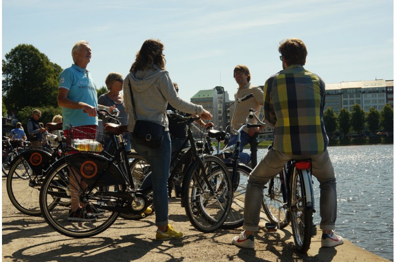 Discount guided bicycle tours Hamburg City Cycles