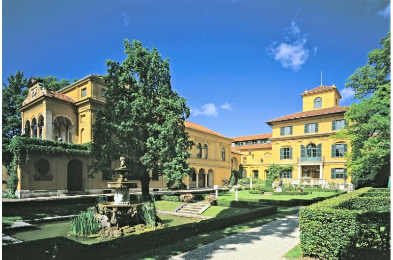 Free Or Reduced Admission To Lenbachhaus
