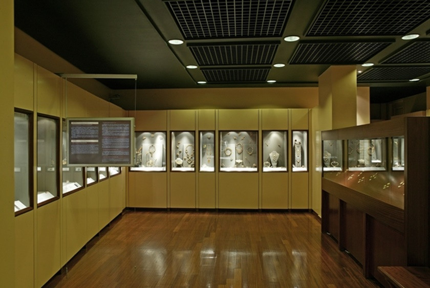 Ilias Lalaounis Jewelry Museum