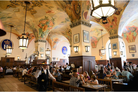 Hofbräuhaus Munich – Guided Tour & Free Drink