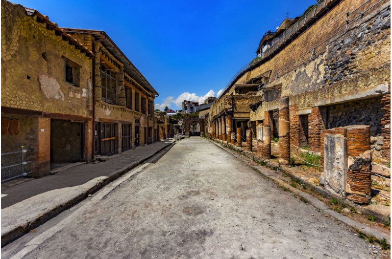 Herculaneum Park A city buried under Mount Vesuvius lava