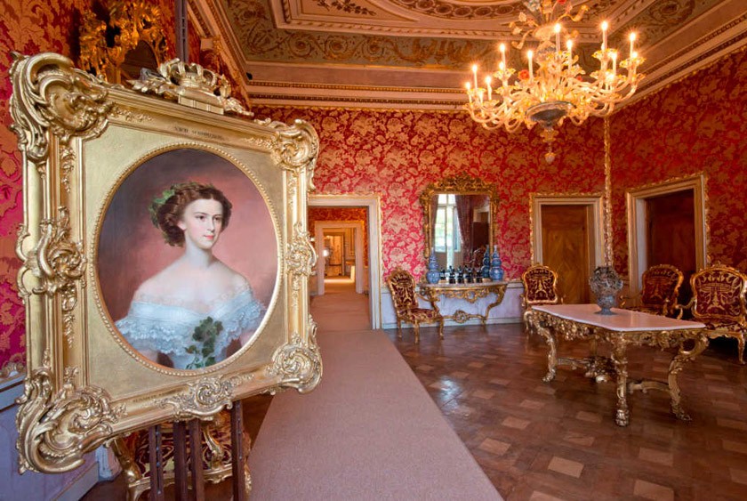 Correr Museum – art museum in historic rooms