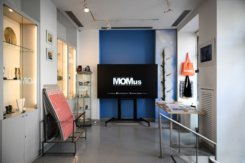 10 % discount: Alex Mylona Museum Shop 