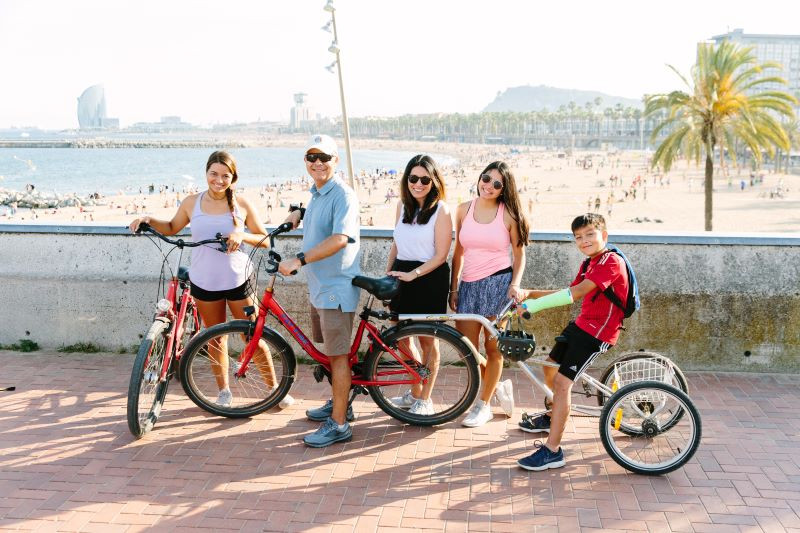 Guided bike tour Barcelona Highlights