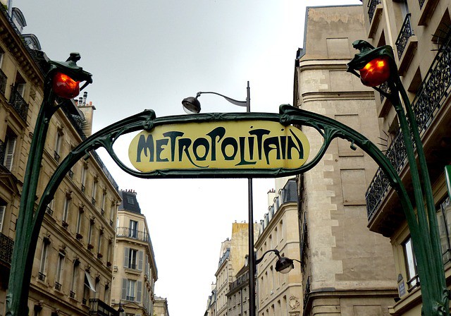 Free public transport in Paris with metro, bus and RER in Paris