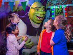 1715086501_250_Shreks-Adventure03-Shrek-©-Merlin-Entertainment.jpg