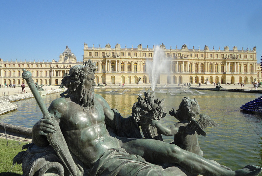 1692189593_Versailles01-©-Pixabay-675070.jpg
